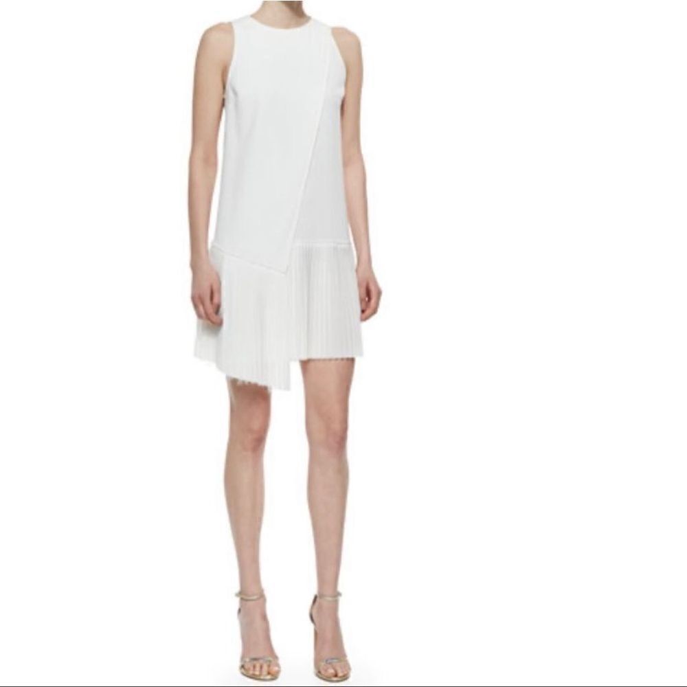 Derek Lamb 10 Crosby White Asymmetrical Pleated Hem Sleeveless Dress Women’s 2 S
